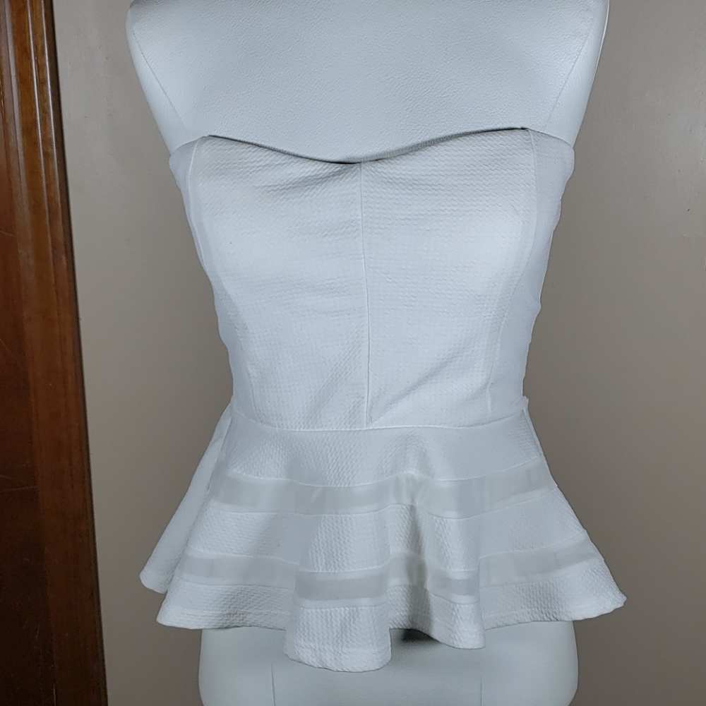 Love T Womens Pendum Sleeveless Top Sz Med.